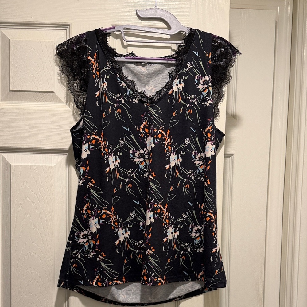 Floral Lace Trim Black Top